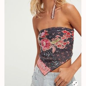 FP One Raya Bandana Top